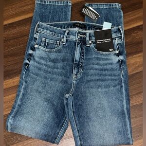 Banana Republic High Rise Slim Women’s Jeans NWT